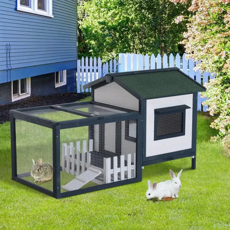 Kaninbur med Utegård Tvåvåningshus 151 x 78 x 84,5 cm