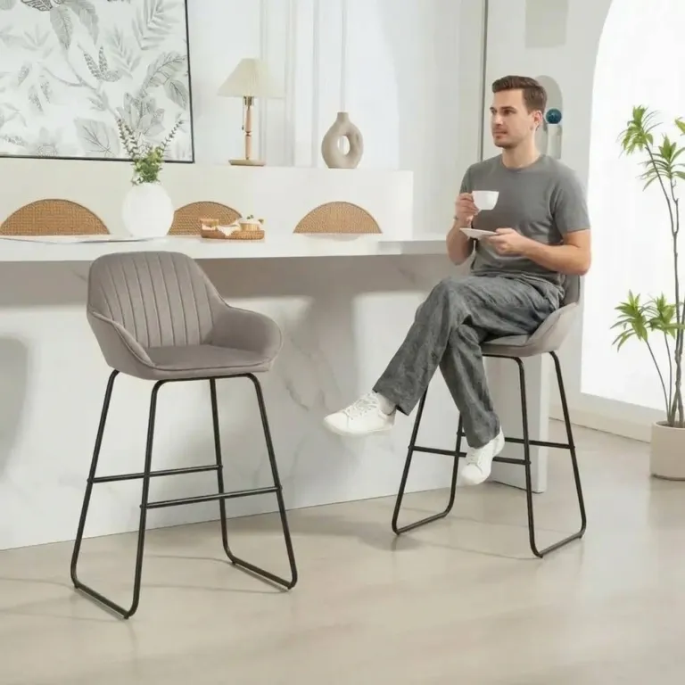 Set 2 Stoppade Barstolar med Tygöverdrag och Metallben Pack Sammet
