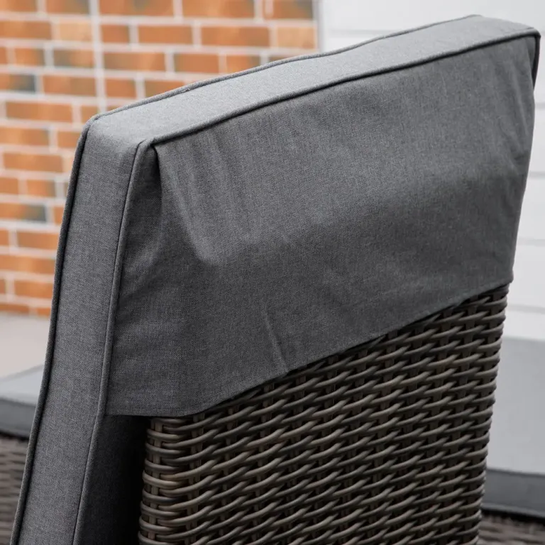Solsäng i Konstrotting Solstol med Dyna 195 x 60 x 86 cm