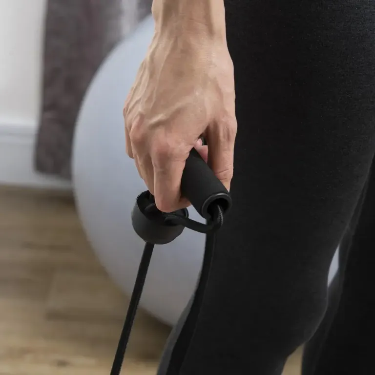 Vibrationsplatta med 99 Nivåer och Träningsband Steg Fitnessband